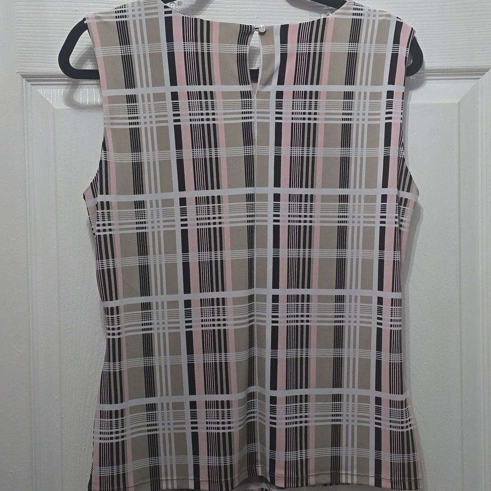 Calvin Klein Plaid Sleeveless Top - Picture 7 of 8